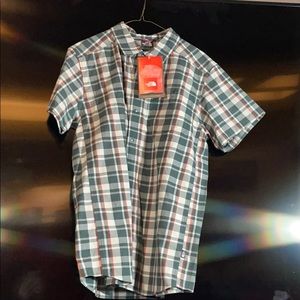 The North Face Men's button down short sleeve